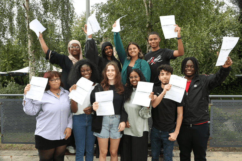 Oxbridge success continues at The Elms Academy Sixth Form