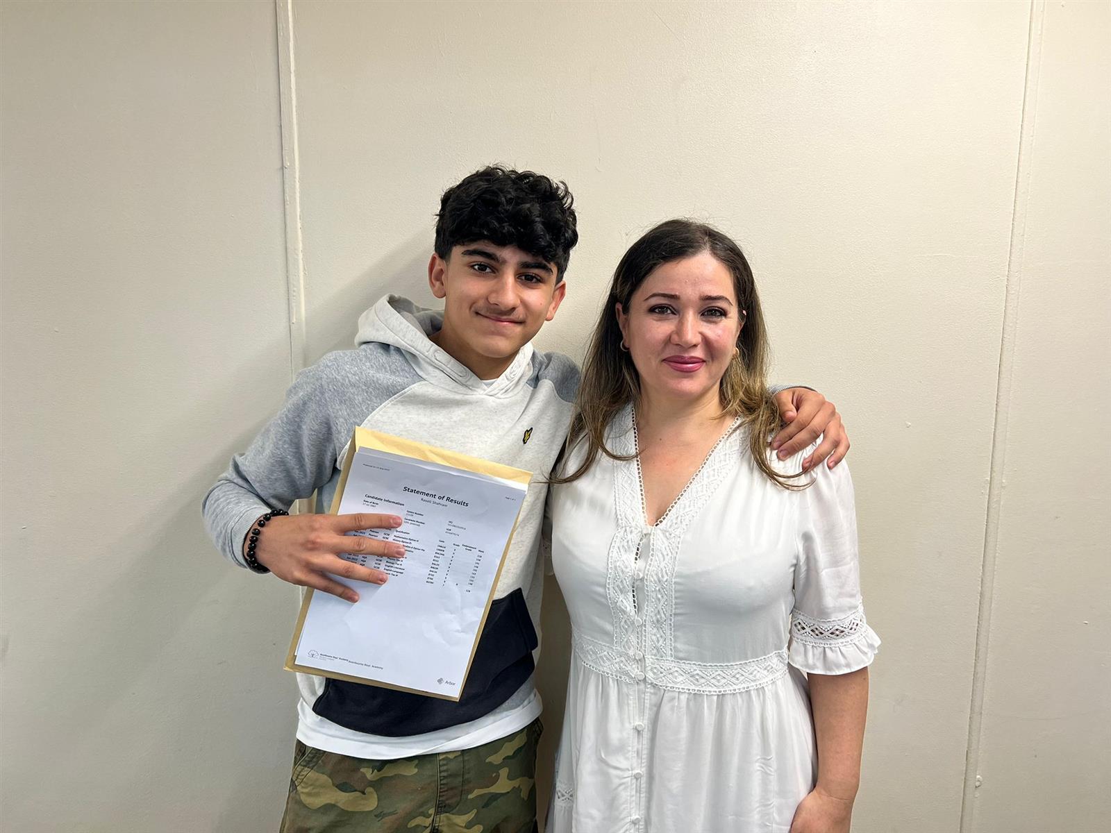 Avonbourne Boys’ and Girls’ Academies excel in GCSEs